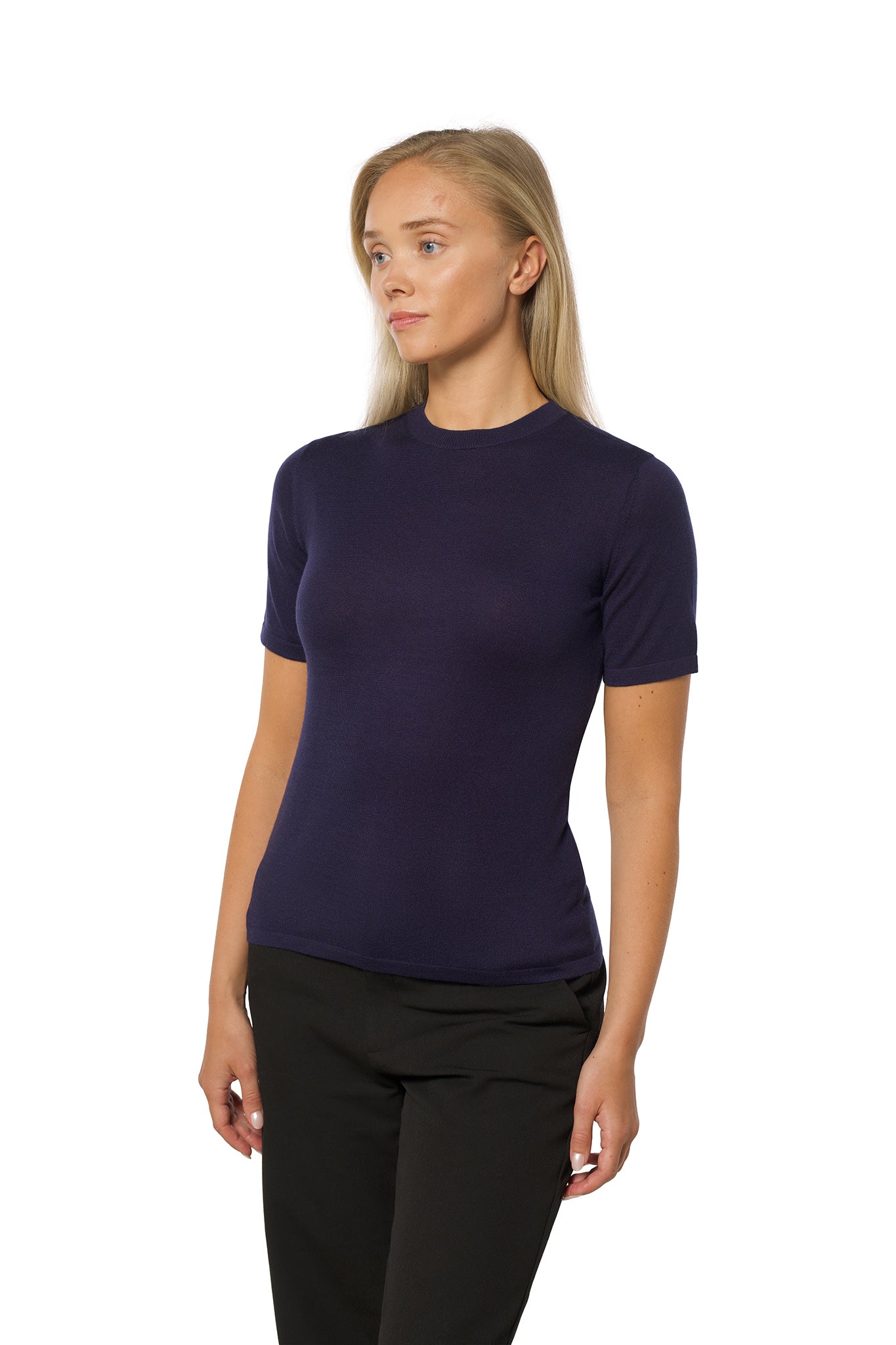 Timeless short-sleeved t-shirt in exclusive cashmere silk Navy blue