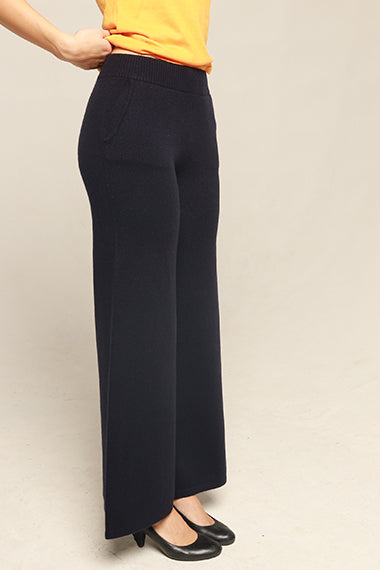 Cashmere trousers black