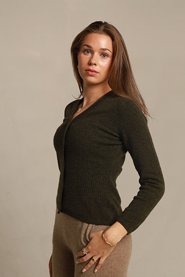 Classic cashmere cardigan moss green