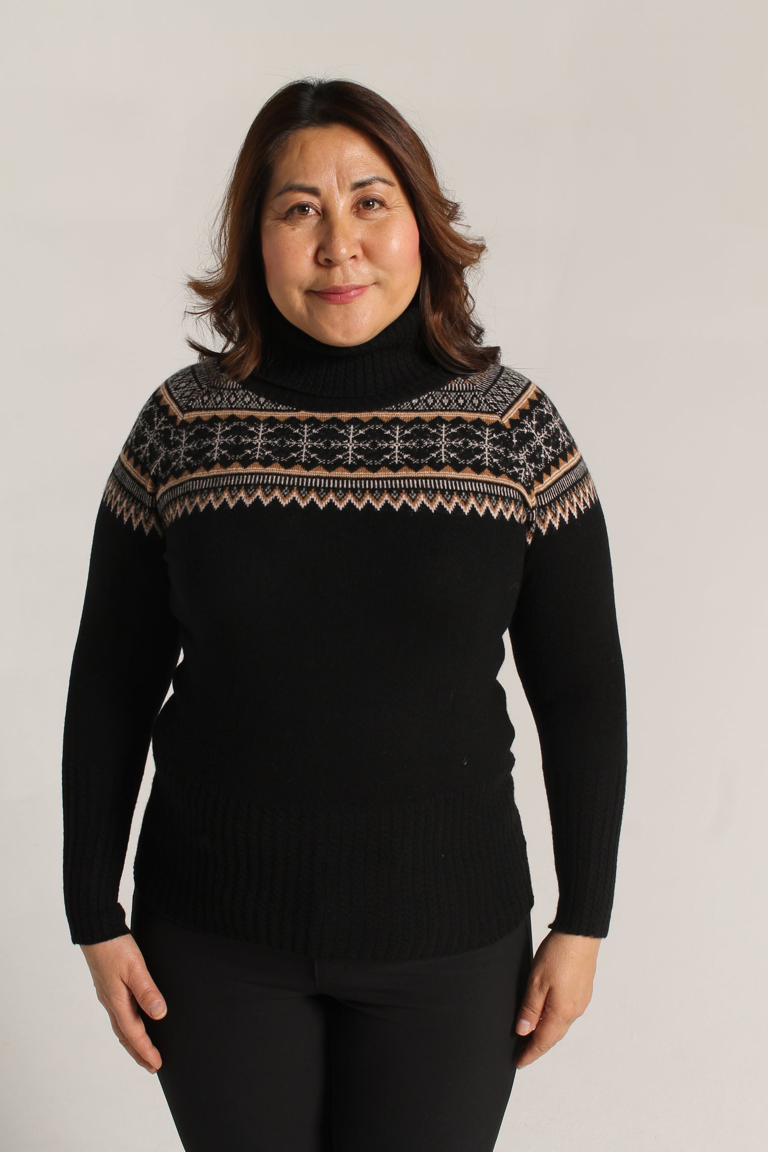 Norefjell cashmere sweater black
