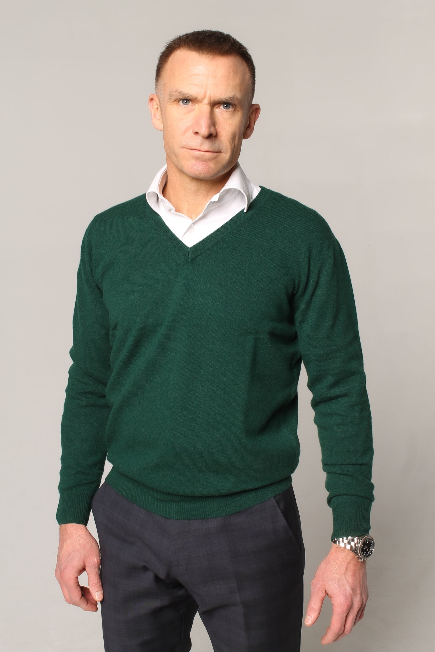 V-Neck Cashmere Sweater – Forest Green