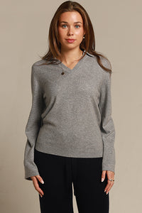 Classic gray cashmere sweater with v-neck and collar