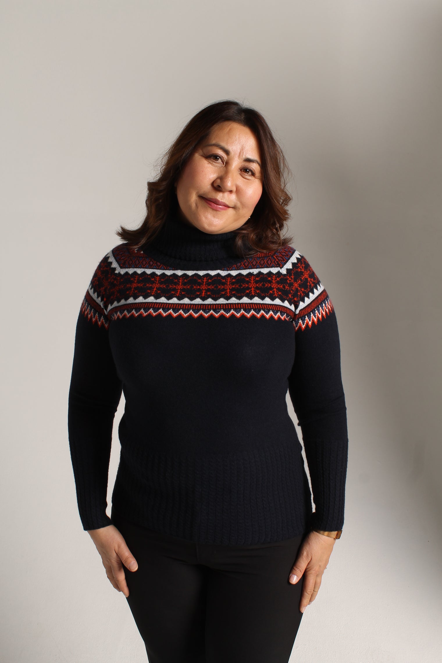 Norefjell Cashmere Sweater – Dark Blue