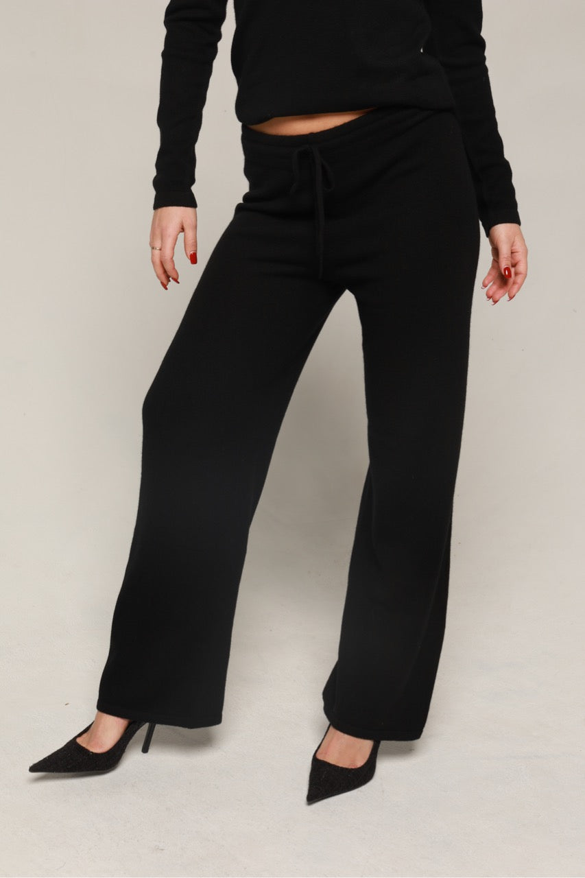 Cashmere trousers black
