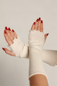 Cashmere Wrist Warmers – White